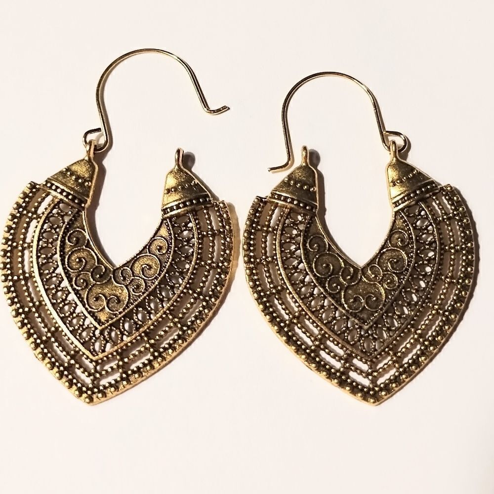 Vintage dangle earrings mandala new d70